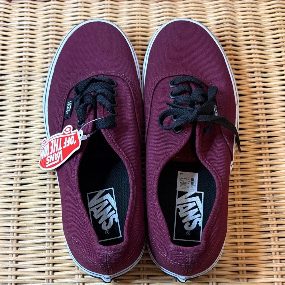 Vans Women’s Size 8 Burgundy Off The Wall Sneakers NMT - Picture 1 of 8
